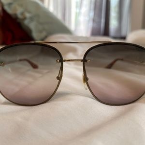 Gucci Aviator Sunglasses
